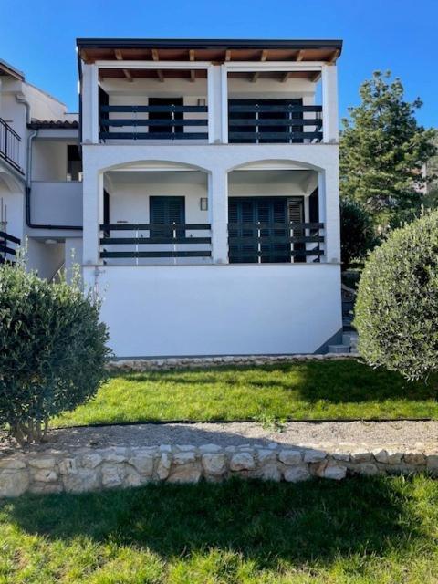 Residence4A-Appartamento Bianco ราฟนี ภายนอก รูปภาพ
