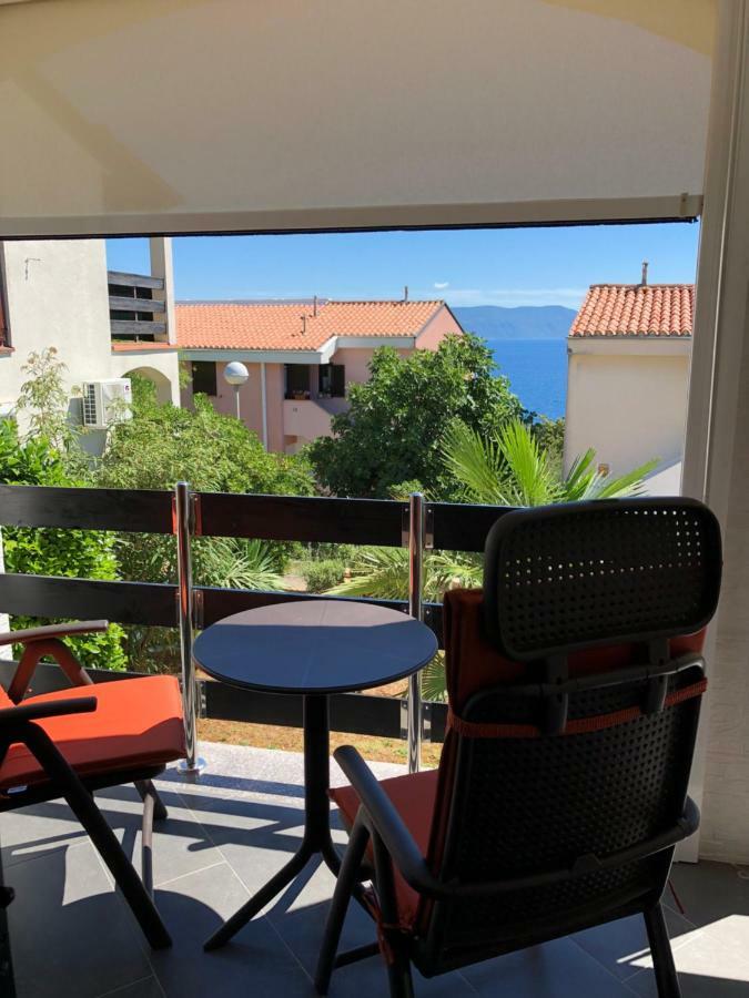 Residence4A-Appartamento Bianco ราฟนี ภายนอก รูปภาพ